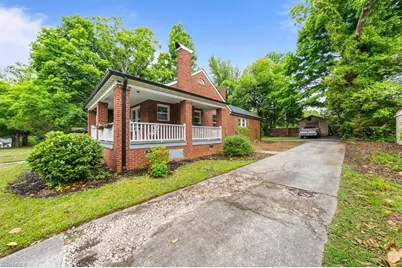 830 Dixon Avenue, Asheboro, NC 27203 - Photo 3