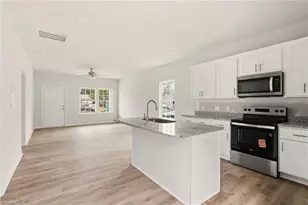 1023 Hickory Chapel Rd, High Point, NC 27260 - Photo 5