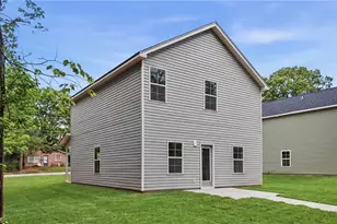 1023 Hickory Chapel Rd, High Point, NC 27260 - Photo 23