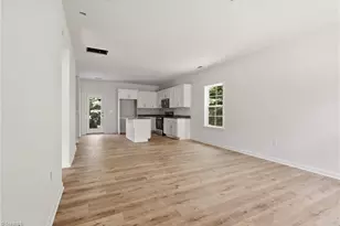 1023 Hickory Chapel Rd, High Point, NC 27260 - Photo 5