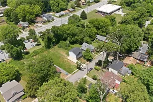 323 4th St, High Point, NC 27260 - Photo 5