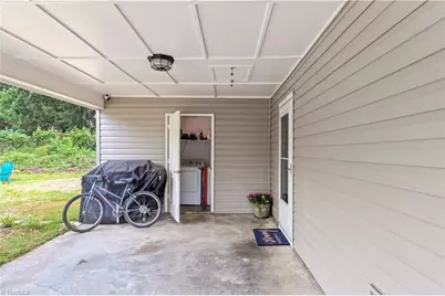 2542 Wood Valley Road, Winston-Salem, NC 27106 - Photo 25