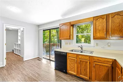 446 Brentwood Road, Winston-Salem, NC 27107 - Photo 17