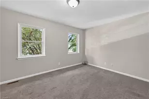 3919 Colony Square, Greensboro, NC 27407 - Photo 11