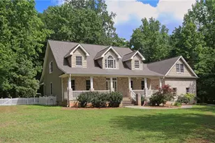3201 Annry Dr, Summerfield, NC 27358 - Photo 3