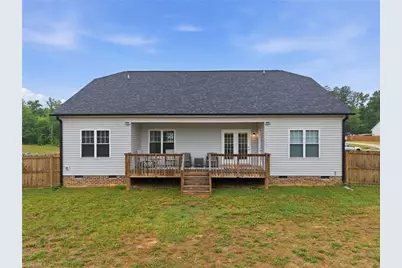4811 Lord Andrews Place, Liberty, NC 27298 - Photo 5