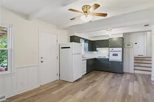 1132 Glennview Dr, Kernersville, NC 27284 - Photo 11