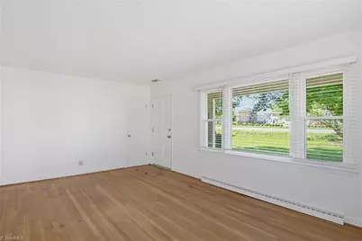 1132 Glennview Drive, Kernersville, NC 27284 - Photo 7