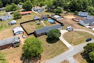 4010 Hillcrest Ct, Sophia, NC 27350 - Photo 3