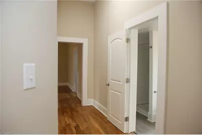 407 Cedar Street #B, Greensboro, NC 27401 - Photo 27