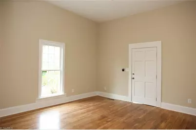 407 Cedar Street #B, Greensboro, NC 27401 - Photo 11
