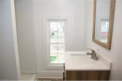 407 Cedar Street #B, Greensboro, NC 27401 - Photo 35