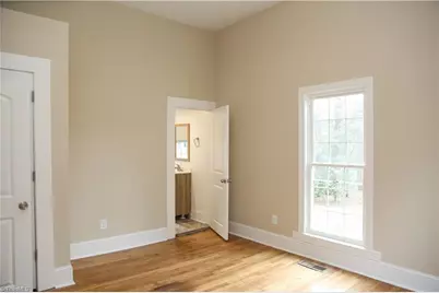 407 Cedar Street #B, Greensboro, NC 27401 - Photo 33