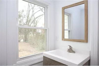 407 Cedar Street #B, Greensboro, NC 27401 - Photo 21