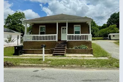 607 Concord Street, Thomasville, NC 27360 - Photo 1
