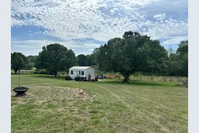 1677 Jennings Road, Olin, NC 28660 - Photo 23