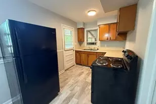 2005 Bertie St, Greensboro, NC 27403 - Photo 5