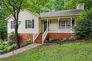 431 Lakecrest Dr, Kernersville, NC 27284 - Photo 3