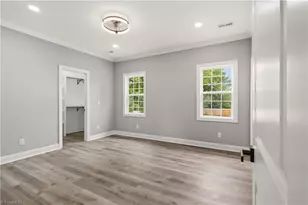616 S Elm St, High Point, NC 27260 - Photo 3