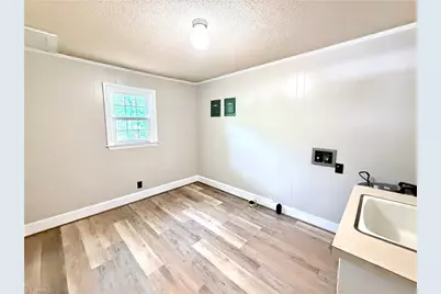 4505 US Highway 21, Hamptonville, NC 27020 - Photo 17