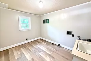 4505 US Hwy 21, Hamptonville, NC 27020 - Photo 17