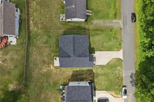 1467 Pollard Ave, Burlington, NC 27217 - Photo 21