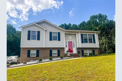 146 S Bridgewater Road, Mount Airy, NC 27030 - Photo 31