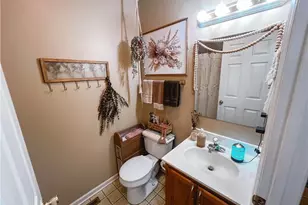 146 S Bridgewater Rd, Mount Airy, NC 27030 - Photo 23