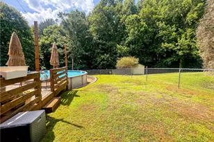 146 S Bridgewater Rd, Mount Airy, NC 27030 - Photo 27