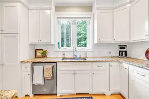 261 Vine St, Jefferson, NC 28640 - Photo 21