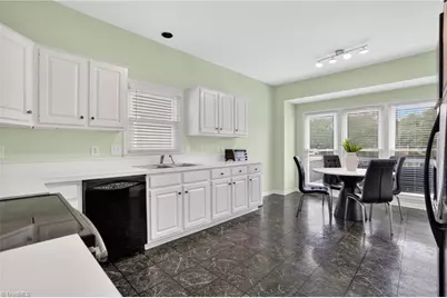 5 Park Village Court, Greensboro, NC 27455 - Photo 9