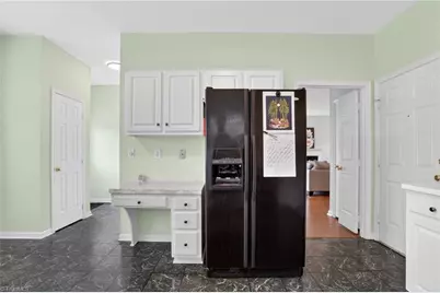 5 Park Village Court, Greensboro, NC 27455 - Photo 7