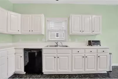 5 Park Village Court, Greensboro, NC 27455 - Photo 9