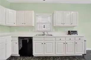 5 Park Village Ct, Greensboro, NC 27455 - Photo 9