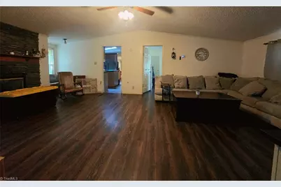 9661 Hampton Road, Lexington, NC 27295 - Photo 13