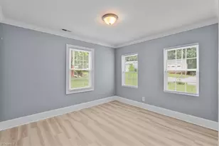 524 Ashburn St, High Point, NC 27260 - Photo 13
