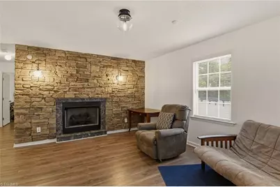 1640 Hill Court, Winston-Salem, NC 27107 - Photo 7
