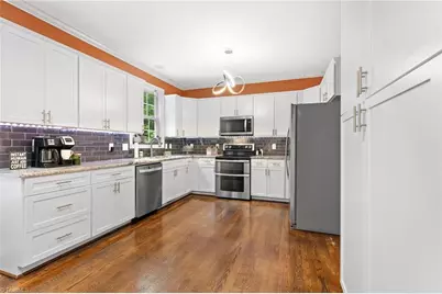6010 Kempsford Court, Kernersville, NC 27284 - Photo 15