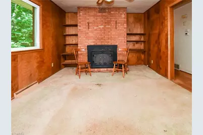 2104 Kello Drive, Greensboro, NC 27455 - Photo 7