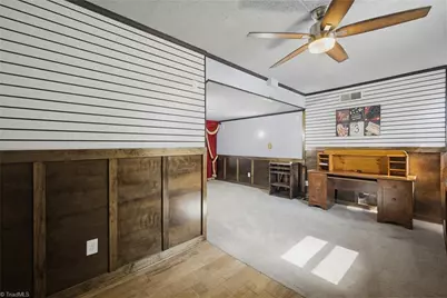 601 Shelby Drive, Greensboro, NC 27409 - Photo 33