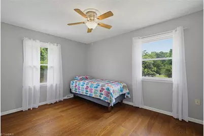 601 Shelby Drive, Greensboro, NC 27409 - Photo 21