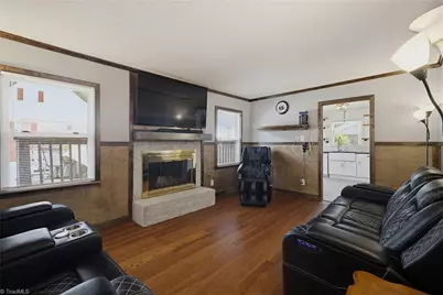 601 Shelby Drive, Greensboro, NC 27409 - Photo 17