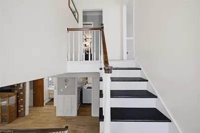 601 Shelby Drive, Greensboro, NC 27409 - Photo 7
