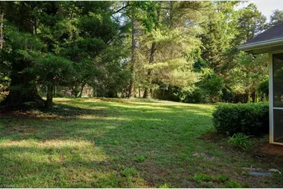 3030 Prytania Road, Winston-Salem, NC 27106 - Photo 9