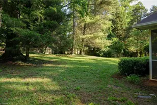 3030 Prytania Rd, Winston-Salem, NC 27106 - Photo 9