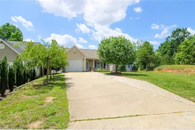 3803 Abbeywood Drive, Jamestown, NC 27282 - Photo 23