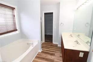 3803 Abbeywood Dr, Jamestown, NC 27282 - Photo 15