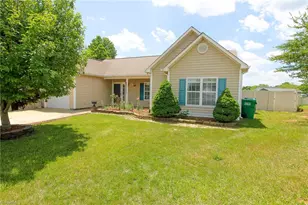 3803 Abbeywood Dr, Jamestown, NC 27282 - Photo 3