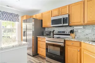5076 Bartholomew's Ln, Greensboro, NC 27407 - Photo 7