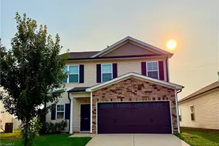 629 Cam Cir, High Point, NC 27265 - Photo 3